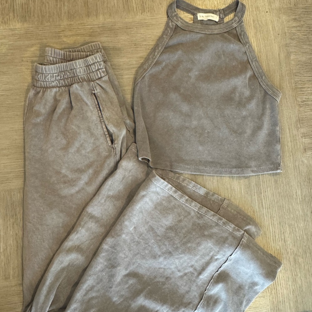 Cute Wide Leg Set!